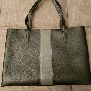 Vince Camuto tote